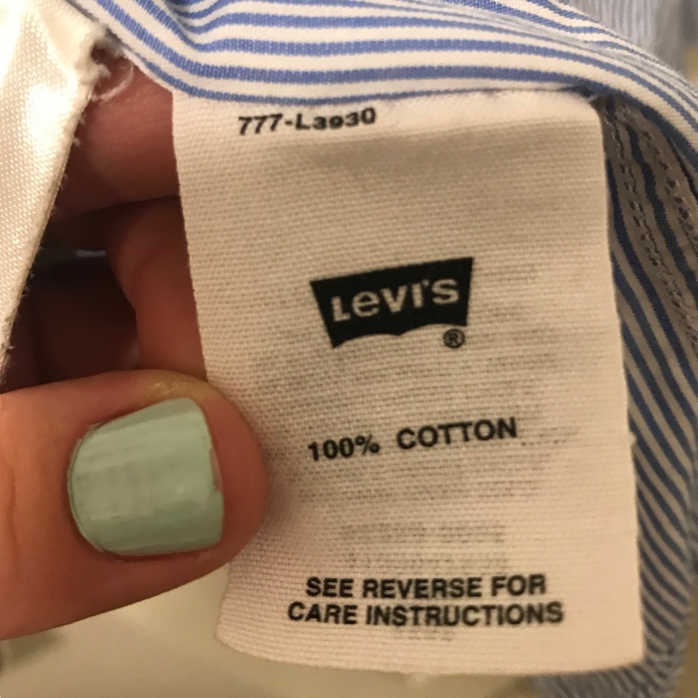 Levi’s Button Down - image 6